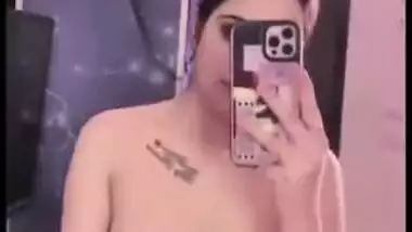 Jasneet Kaur Boobs Video from Instagram