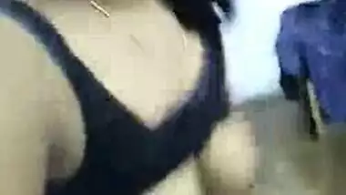 Tamil teen boobs pussy expose video online for the first time