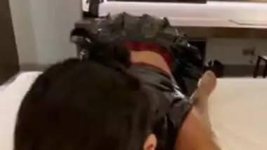 Проститутка пришла на вызов в отель к клиенту