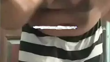 Indian Beautiful Smoker Girl Live