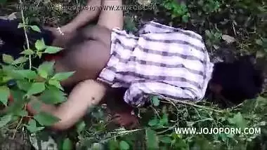 Local Karnataka Village Sex Video With Randi Recorded In Jungle