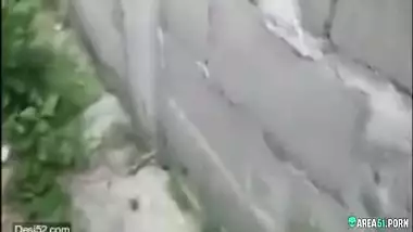 Outdoor sexy school Tamil girl caught has sex with BF, Desi mms sex