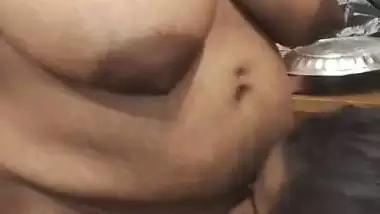 Ladies licking pussy before threesome bi-sexual