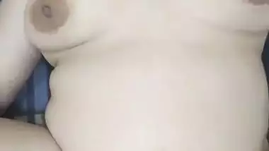 Chubby milf’s hardcore Nepali sex video with a stranger