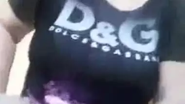 Indian Hot Punjabi bhabhi says Shone Meri Fuddi Vich Lun Pao dirty video audio - Wowmoyback