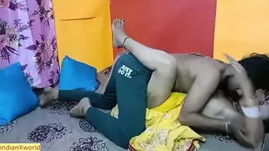 My Desi hot aunty secret sex with her unmarried devor !! Cum inside pussy