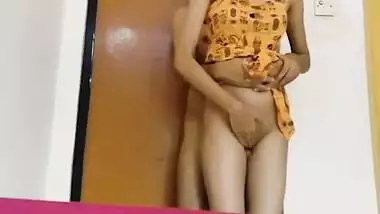 Desi Bhabhi And Indian Desi Bhabhi - Ladke Ne Mari Padosi Ladki Ki Gand Uske Ghar Par