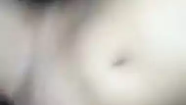Hot Pakistani girl slides her smooth XXX twat on Desi guy's boner