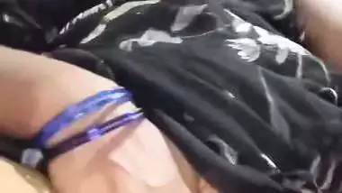 Busty aunty fingering viral xxx pussy showing