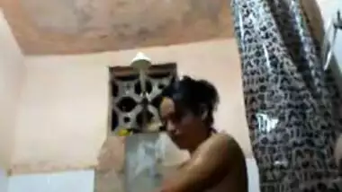Nude Indian woman relaxes solo in the shower in amateur porn clip